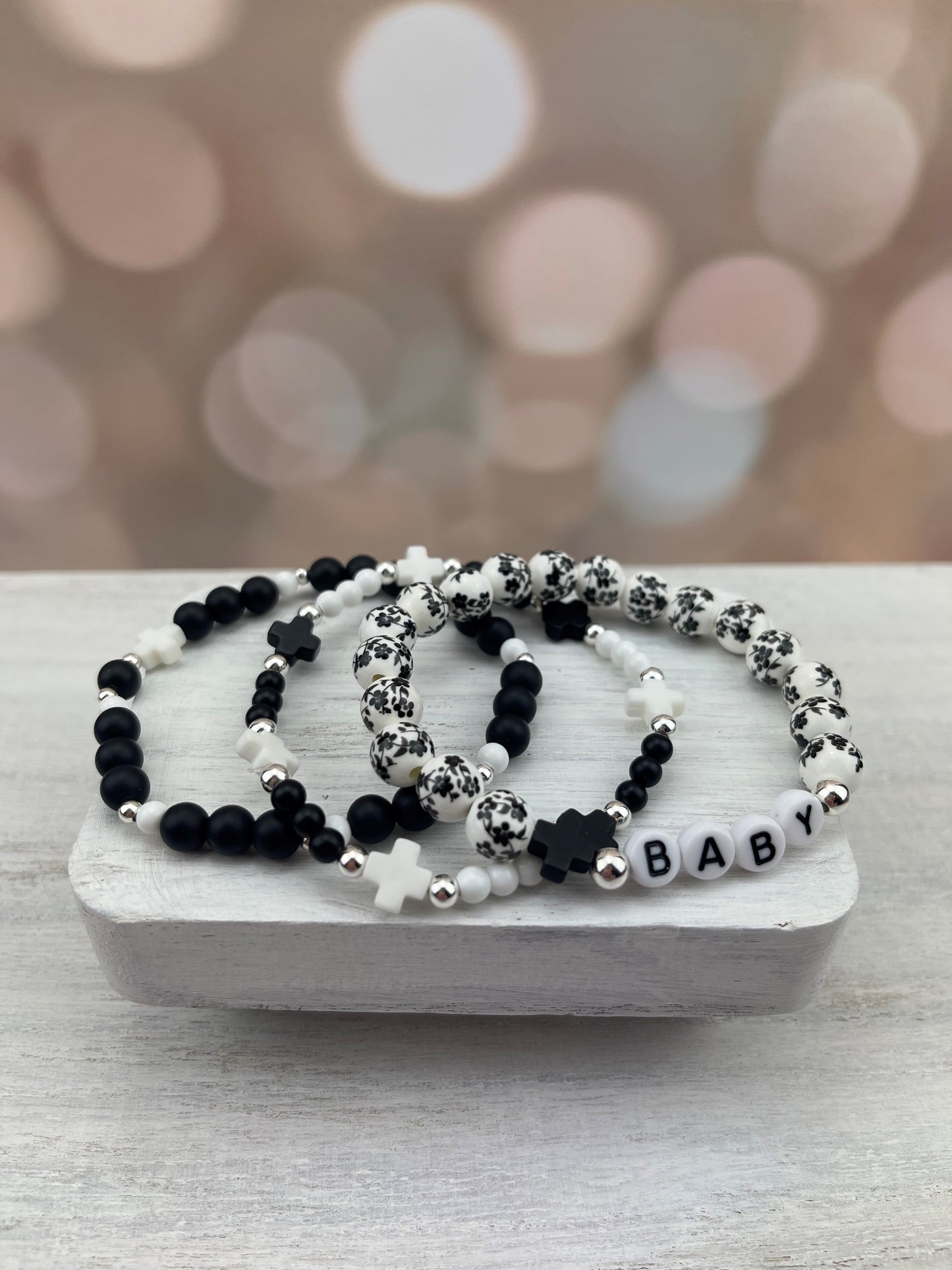 BLACK & WHITE FLORAL - 1 or 2 BRACELETS